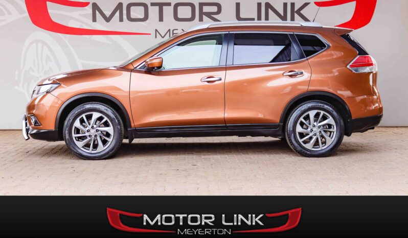 Nissan X-Trail SE full