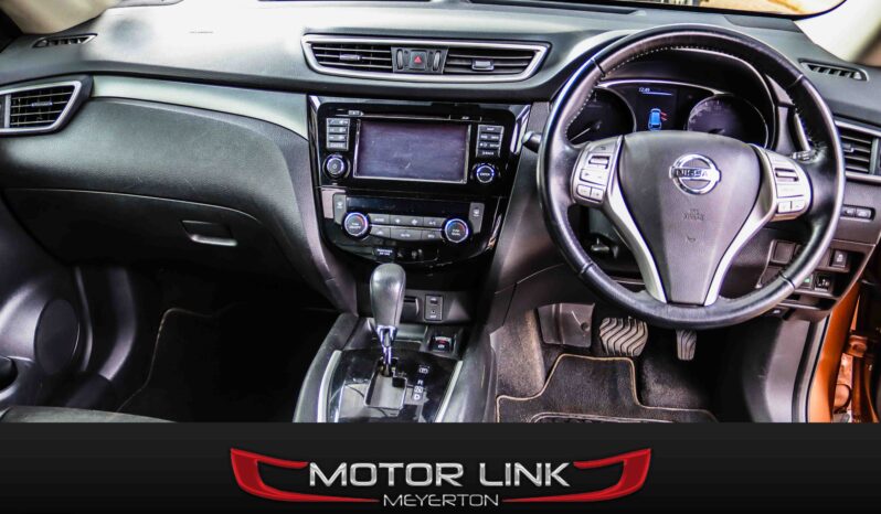 Nissan X-Trail SE full