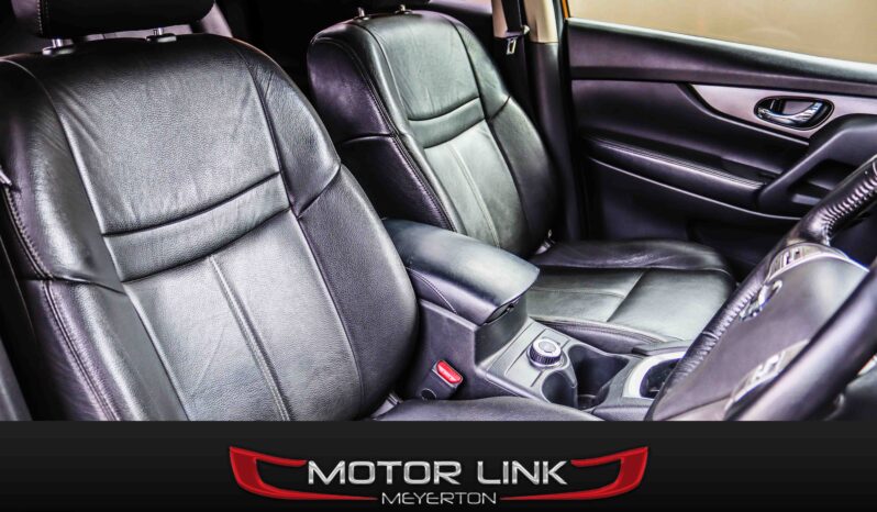 Nissan X-Trail SE full